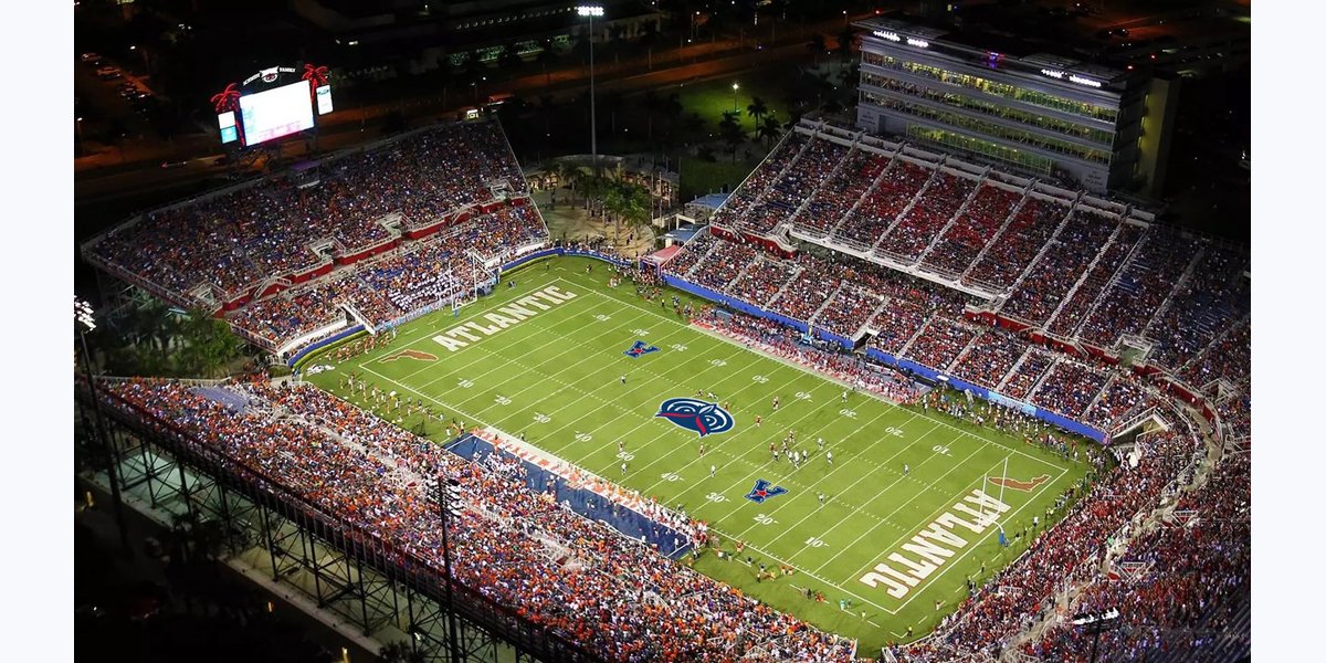 Florida Atlantic University Owls Football vs. Florida International University Football photo in Boca Raton, FL, FL