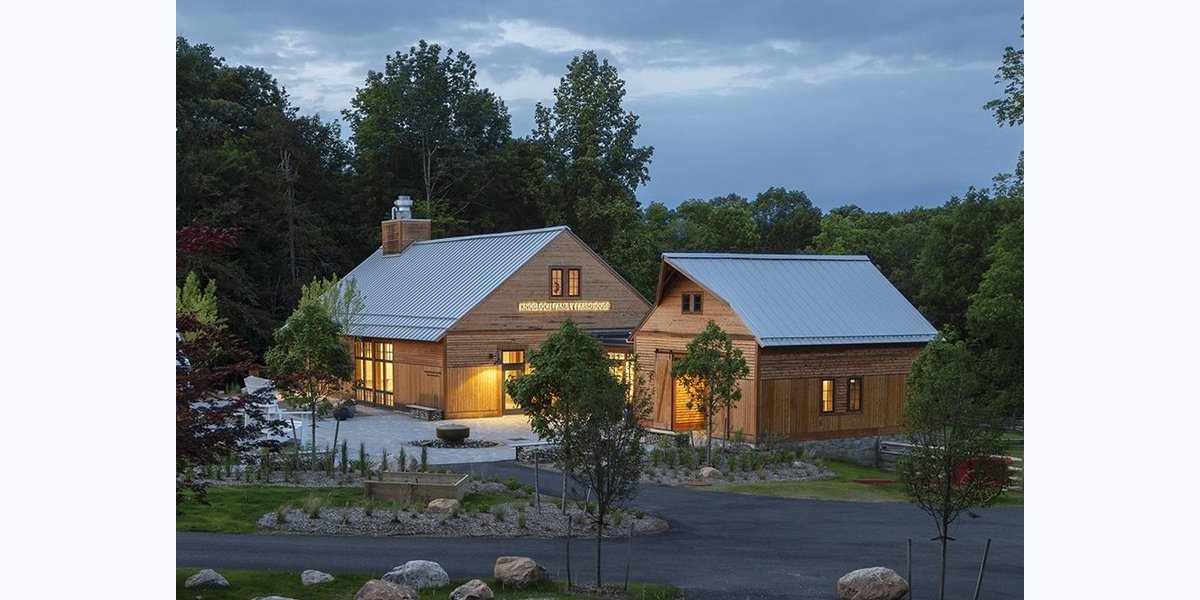 Stamford Museum & Nature Center - Friday Farm Market