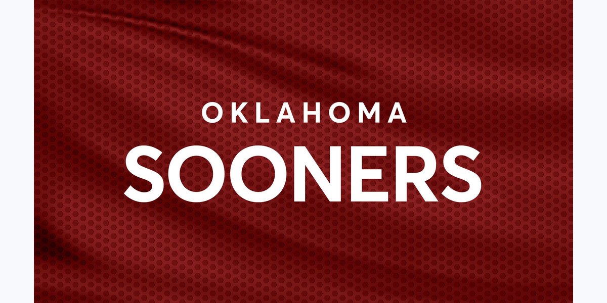 Oklahoma Sooners Football vs. Texas Longhorns Football — crowd in Dallas, TX