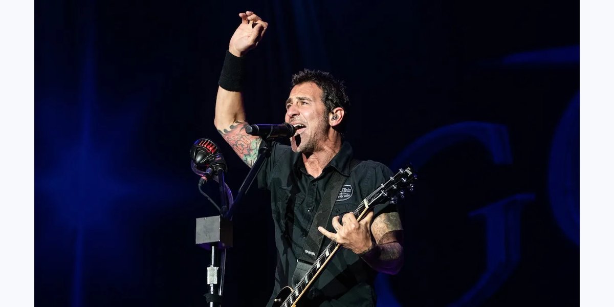 Godsmack - The Rise of Rock World Tour photo in La Crosse, WI