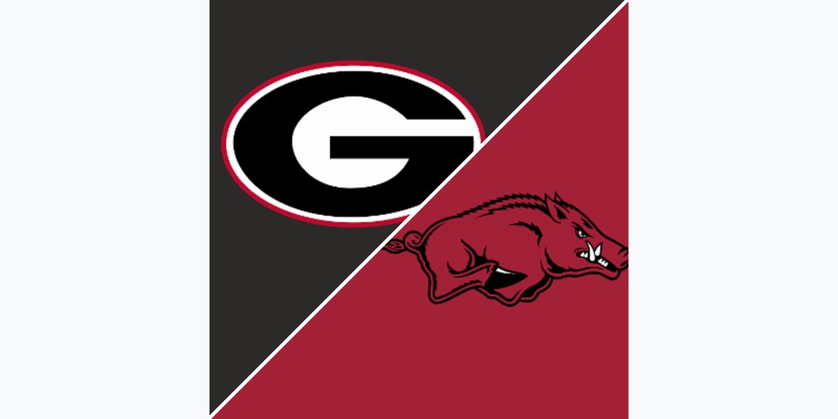 Georgia Bulldogs at Arkansas Razorbacks photo in Fayetteville, AR