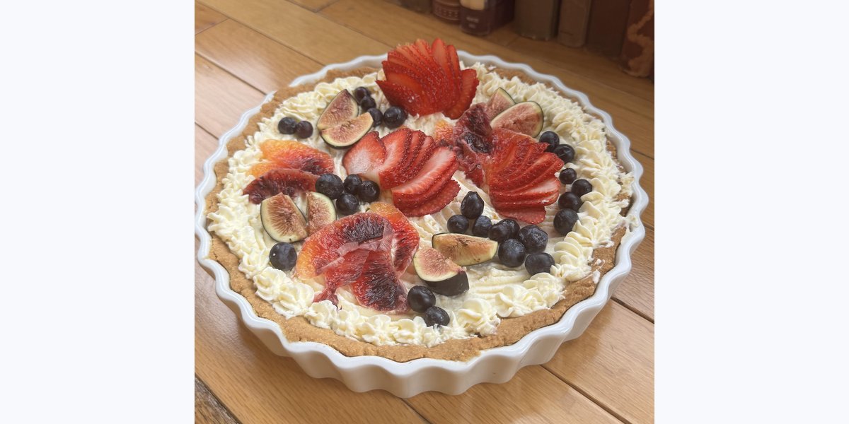 Farmer's Market Fruits: Seasonal Tarts